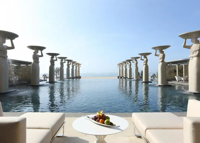 Hotel The Mulia