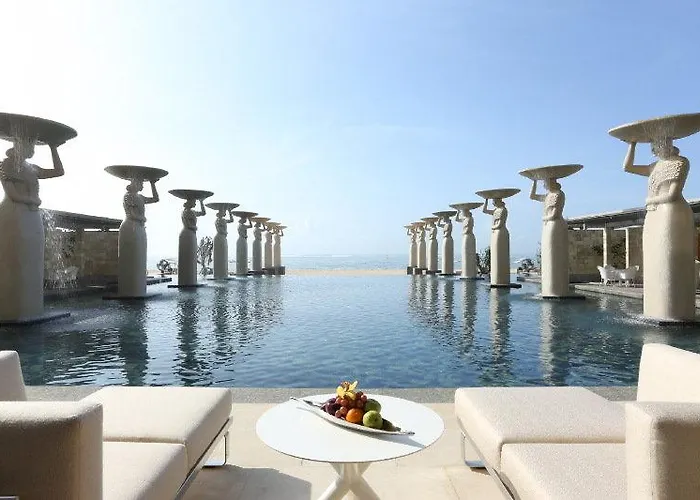 The Mulia Hotel 5*