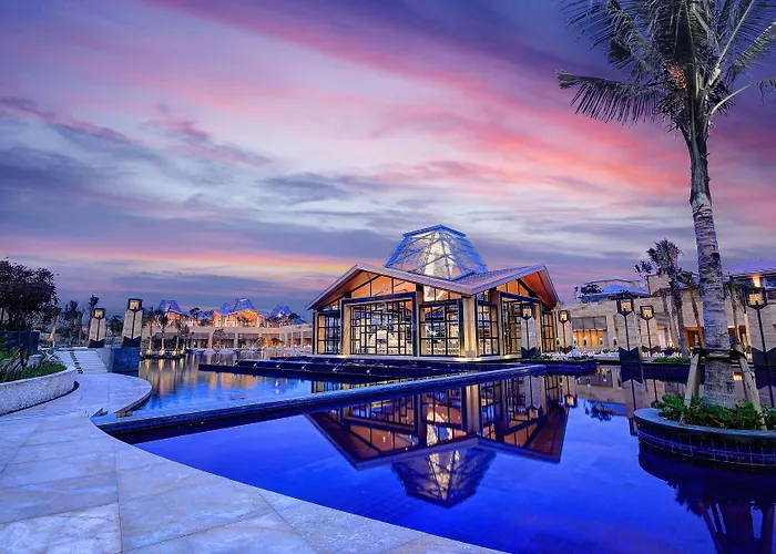 The Mulia 5* Nusa Dua (Bali)